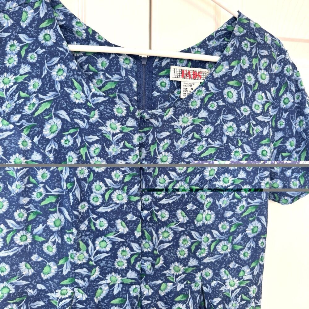 Vintage FADS Jumper Shorts One Piece Romper Blue Floral Pockets Back Zip Women - Picture 3 of 7